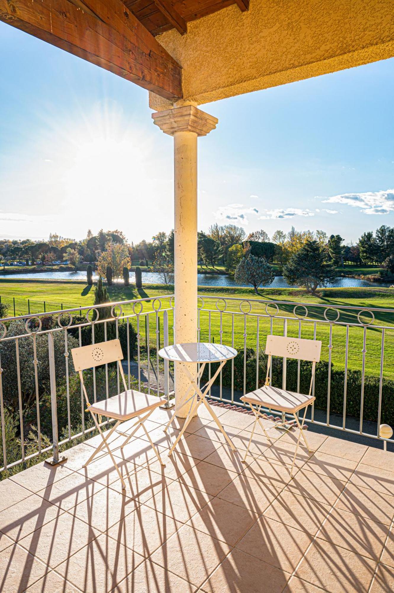La Blanchere, Vue Golf Vedene Bagian luar foto
